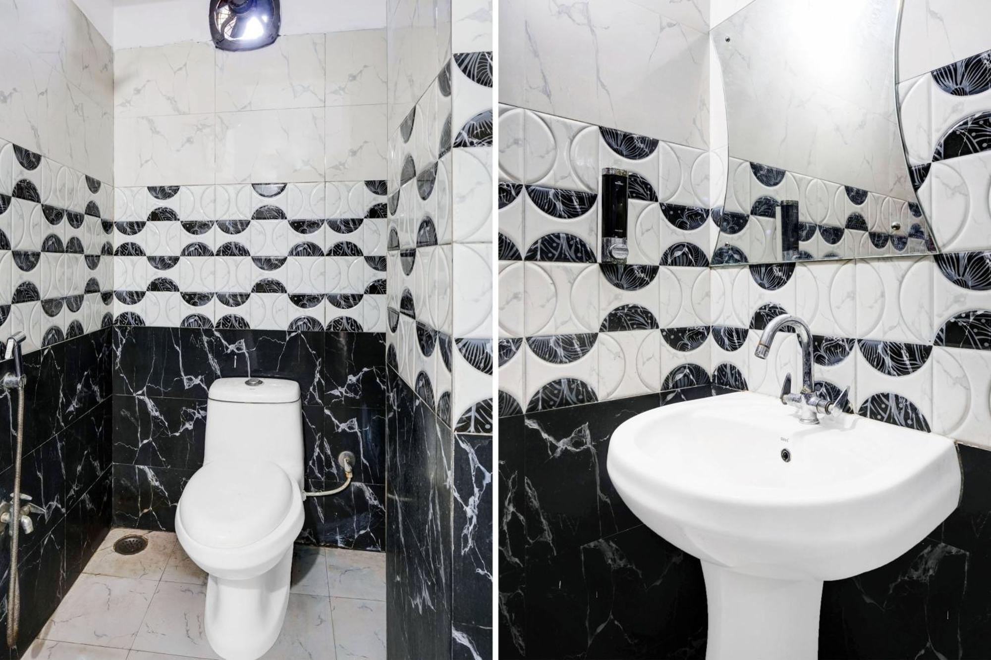 Super Hotel O Noonmati Guwahati Formerly Hotel Sundari Εξωτερικό φωτογραφία